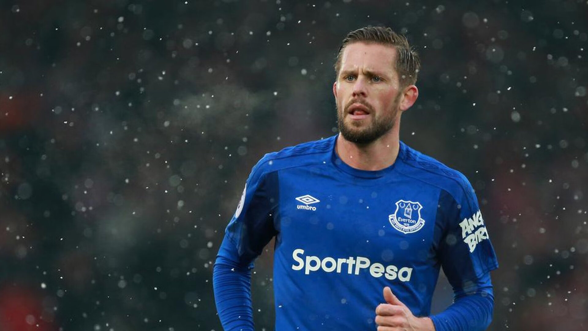 澳中差距不足0.2秒 成就经典之战，澳中关糸